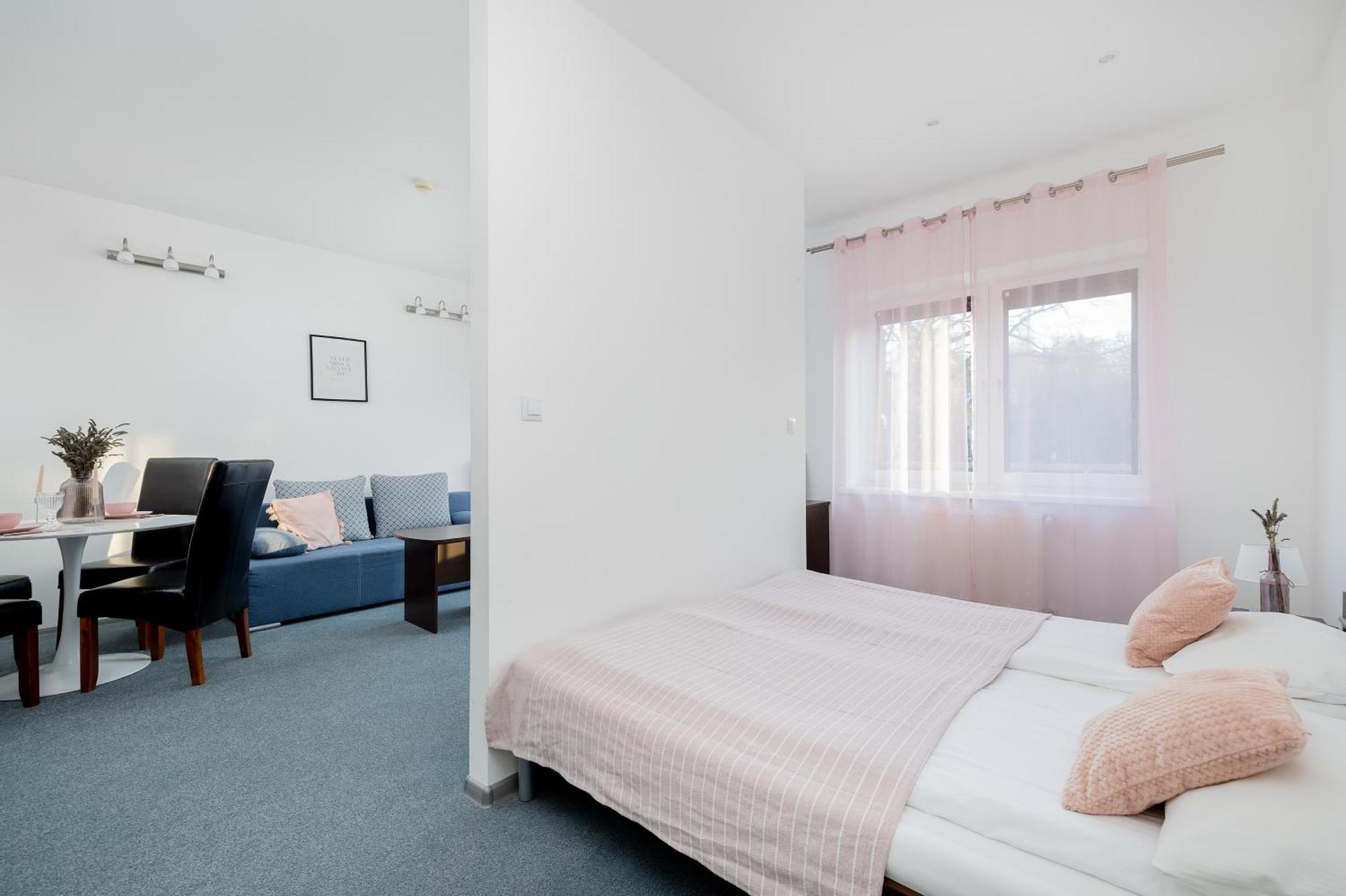Tarsis In By Rent Like